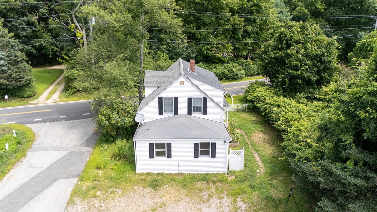 Primary Photo - 977 Goodwin Rd