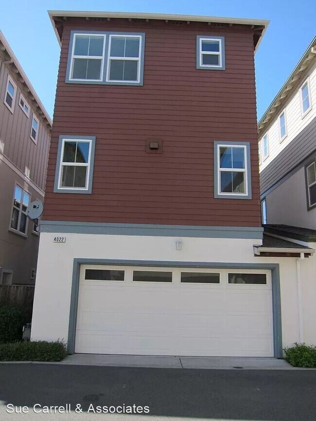 Building Photo - 3 br, 3.5 bath House - 4022 Calloway Dr.