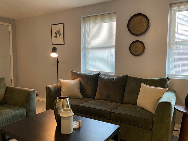 Foto del edificio - 888 W Lombard St