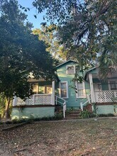 Building Photo - 322 Oakland Ave