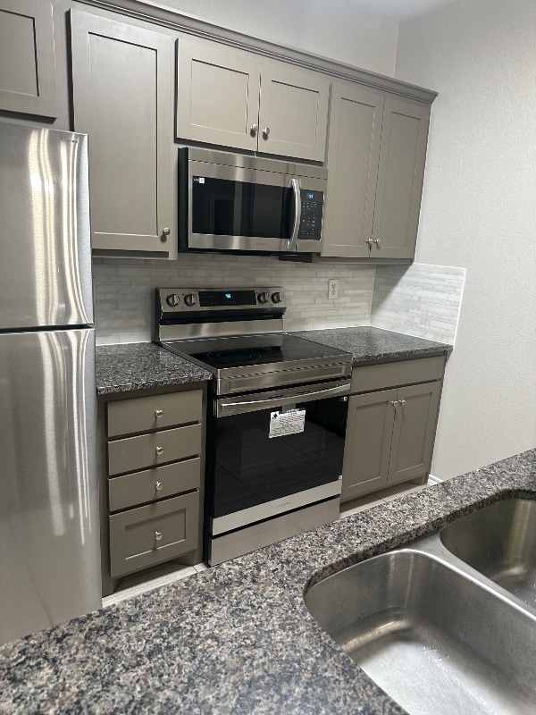 Foto del edificio - 5616 Preston Oaks Rd