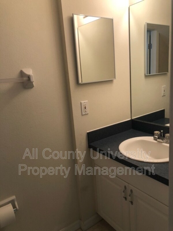 Foto del edificio - 2348 SW 42nd Dr