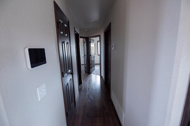 Foto del edificio - 1240 Kodiak Dr