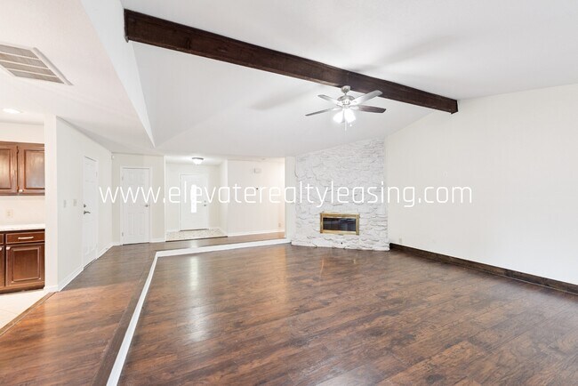 Building Photo - 7212 E 76th St