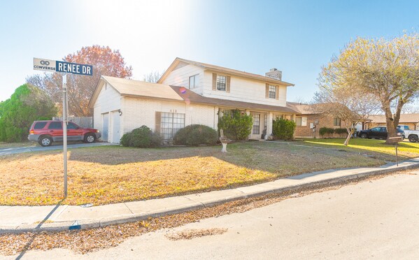 Foto principal - 418 Renee Dr