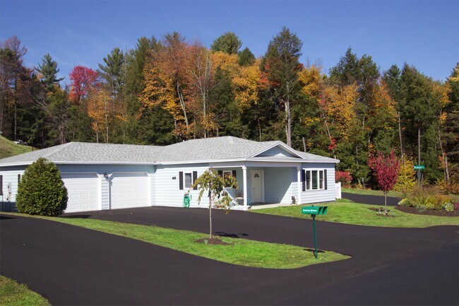 Building Photo - 148 Buttonwood Dr