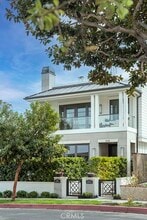 Building Photo - 308 Fernleaf Ave