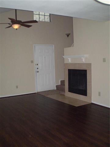 Foto del edificio - 348 W Harwood Rd