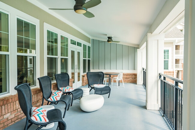 Building Photo - Mosby Ingleside