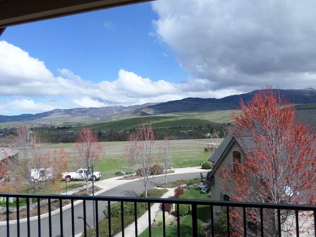 Foto del edificio - 528 W Nevada St