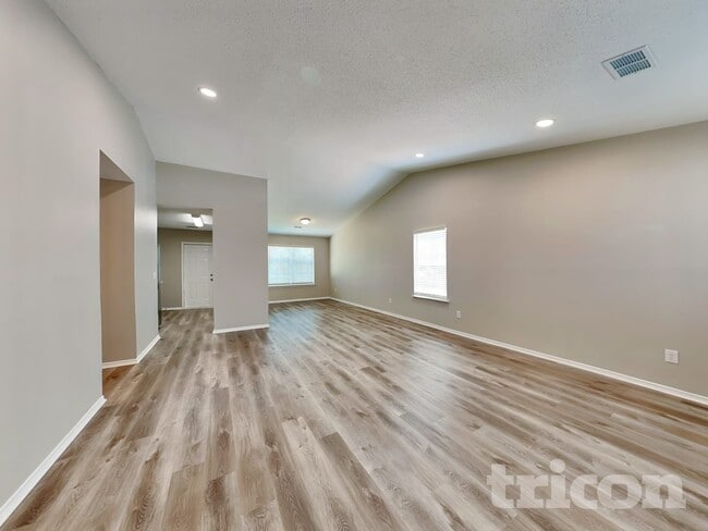 Building Photo - 7 Glassglenn Dr