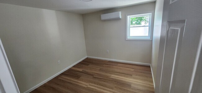 Foto del edificio - 107 Blanchard St