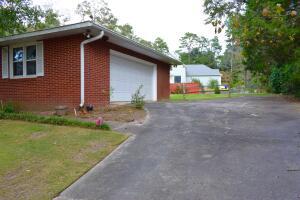 Building Photo - 129 Cedarwood Park