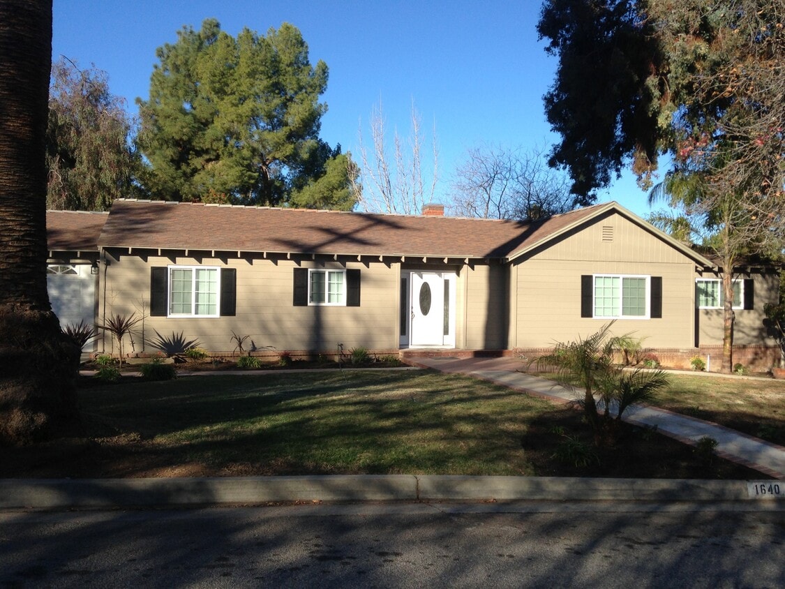 1640 Dwight St, Redlands, CA 92373 House Rental in Redlands, CA