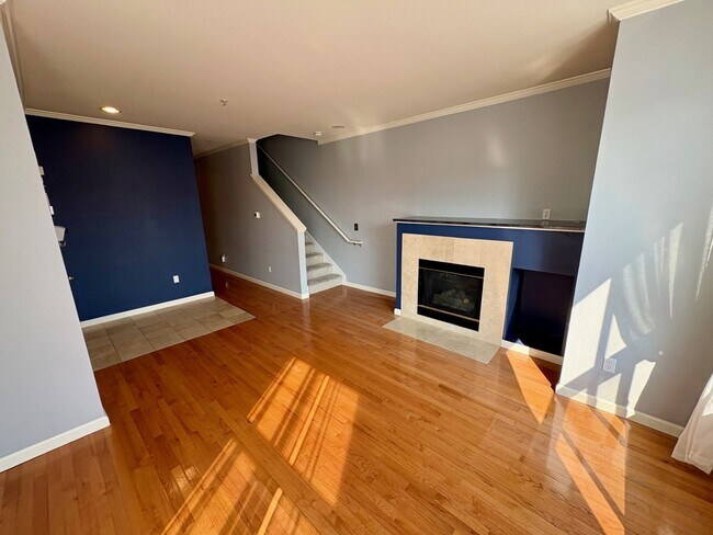 Foto del edificio - 1541 Cherrylane Pl S