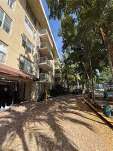 Building Photo - 1805 Sans Souci Blvd