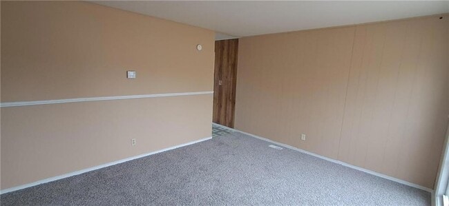 Foto del edificio - 3305 Chippewa Ln