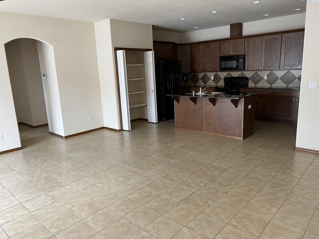 Foto del edificio - South Richland for rent available now