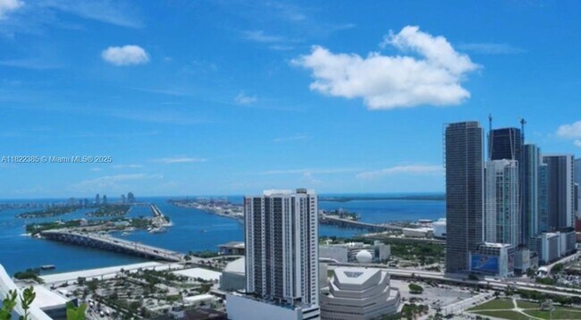 Foto del edificio - 1600 NE 1st Ave