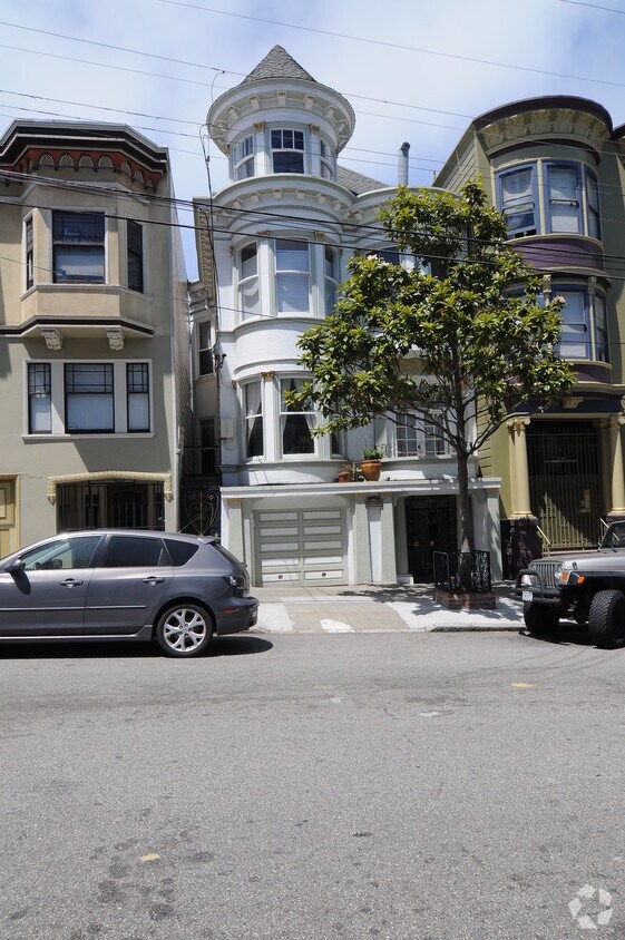 Foto principal - 545 Ashbury St