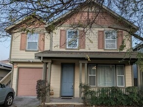 Building Photo - 2224 Northview St