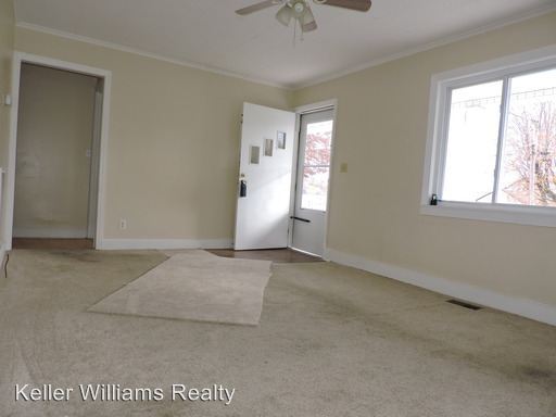Building Photo - 443 Roan St