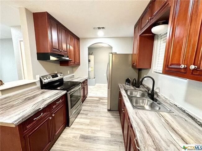 Foto del edificio - 736 Grice Dr