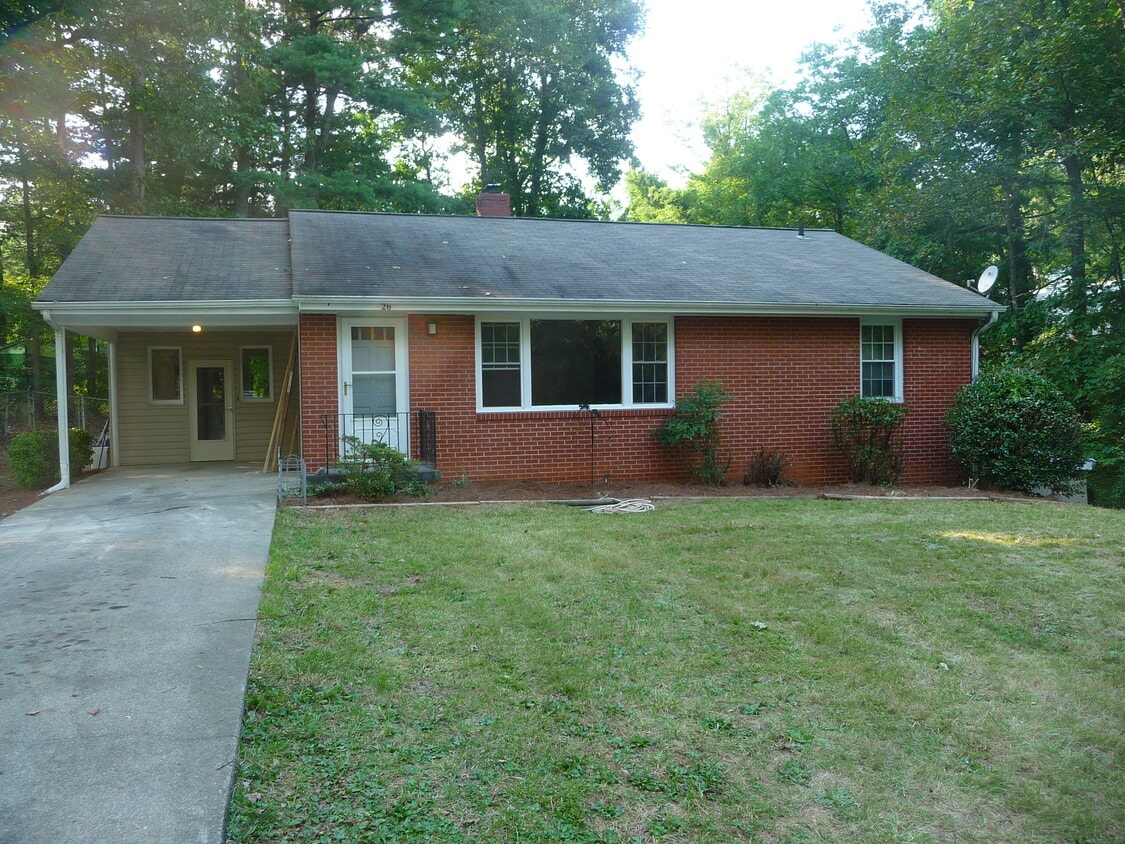 26 Reese Rd, Asheville, NC 28805 House Rental in Asheville, NC