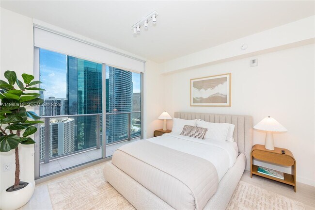 Foto del edificio - 77 SE 5th St