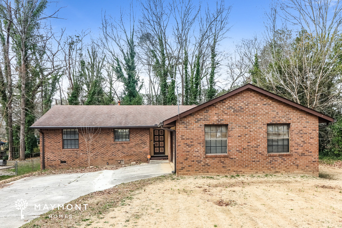 Foto principal - Classic Brick Home in Morrow, GA