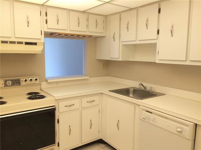 Foto del edificio - 4374 NW 9th Ave