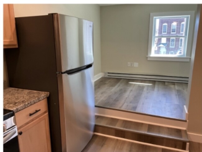 Foto del edificio - 24 Main St