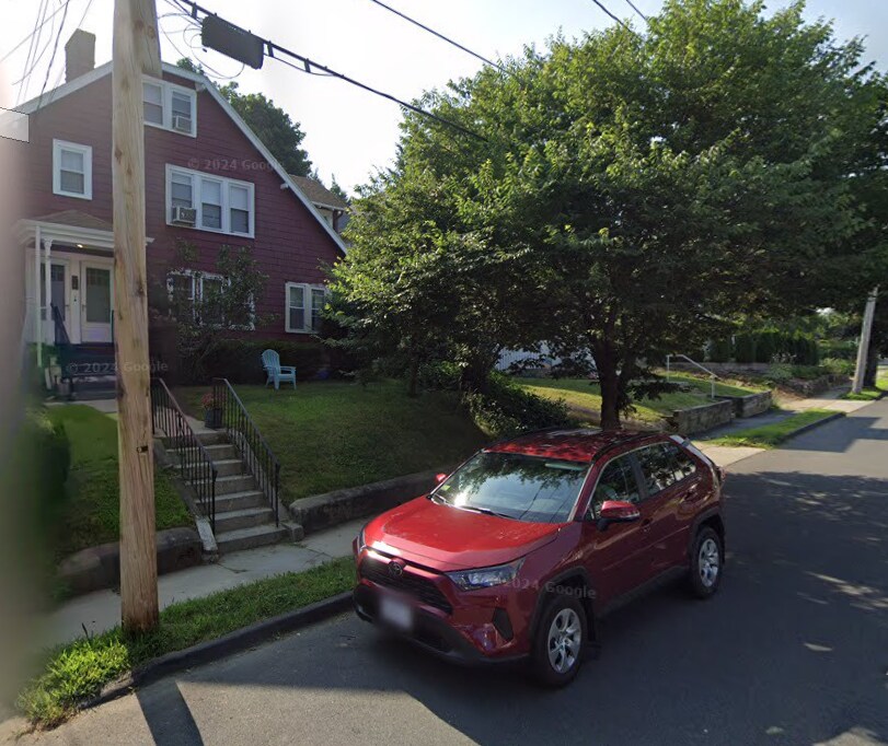 Primary Photo - 35 Winslow Rd