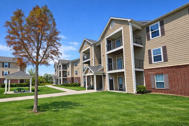 Foto del edificio - Wedgewood Apartments