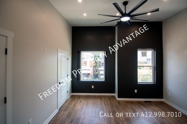 Foto del edificio - 631 E 9th Ave