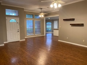Building Photo - 6304 Willowcreek Cir