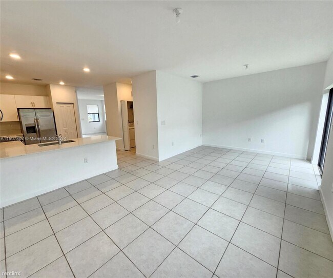 Building Photo - 4 br, 2.5 bath House - 28605 SW 133rd Pl