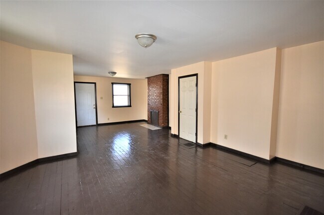 Foto del edificio - 603 South Ray Street