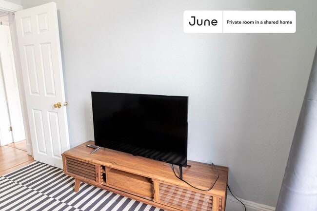 Photo - Room in Shared 3 bed/1 bath home