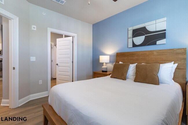 Foto del edificio - 301 E Redstone Ave