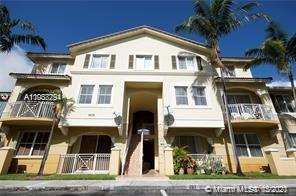 Foto del edificio - 8838 W Flagler St