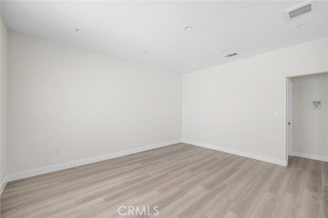 Building Photo - 7402 Riverton Ave