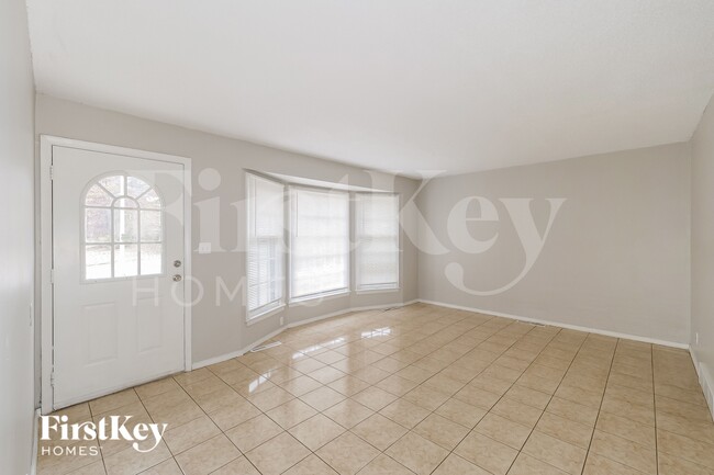 Foto del edificio - 6217 E 95th Terrace