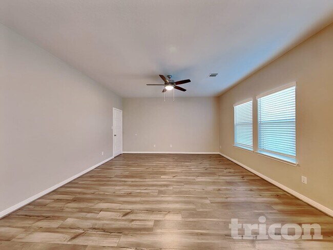 Foto del edificio - 13547 Emerson Wy