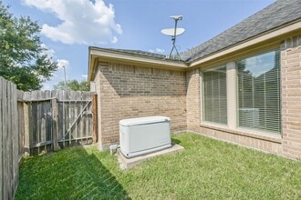 Building Photo - 13010 Gentle Water Dr