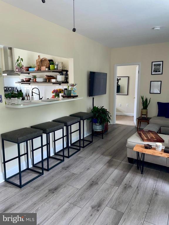 Foto del edificio - 203 Moreau St