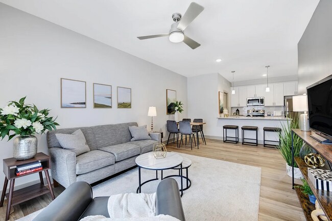 Foto del edificio - Edgewater East Apartments