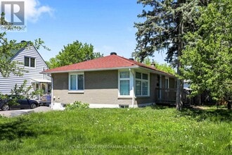 Building Photo - 940 Brant St