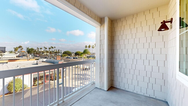Interior Photo - Beach & Ocean