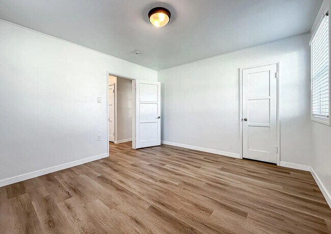 Foto del edificio - 2431 Gramercy Ave